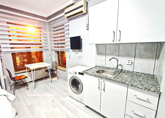 Taksim Golden 3*