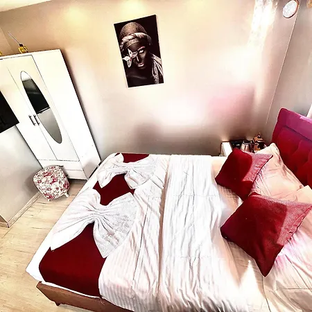Apart-hotel Taksim Golden 3*